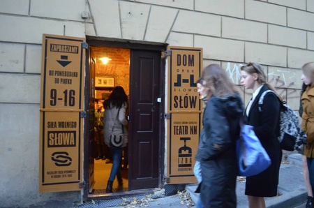 1688142_830144093696581_4301017324225818060_n