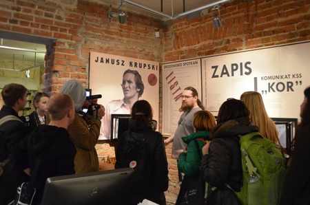 1743583_830144403696550_4973524064836459519_n